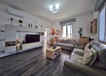 05.jpg - Villa Via Provinciale 40, Castelnuovo Magra - photo 23