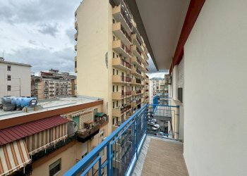 288fef15-fb73-43df-940f-948d4e2904f6.jpg - Trilocale Via Matteo Silvaggio, Palermo - foto 15