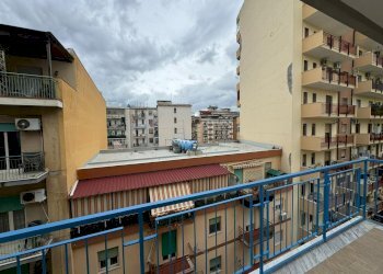 aa982bfd-0b34-4b6a-8cee-7d998b8b40bf.jpg - Trilocale Via Matteo Silvaggio, Palermo - foto 19