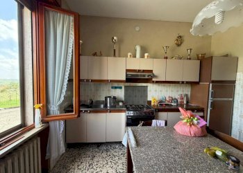 WhatsApp Image 2026-04-16 at 12.04.44 (2).jpeg - Casa indipendente Fornovo di Taro - foto 12