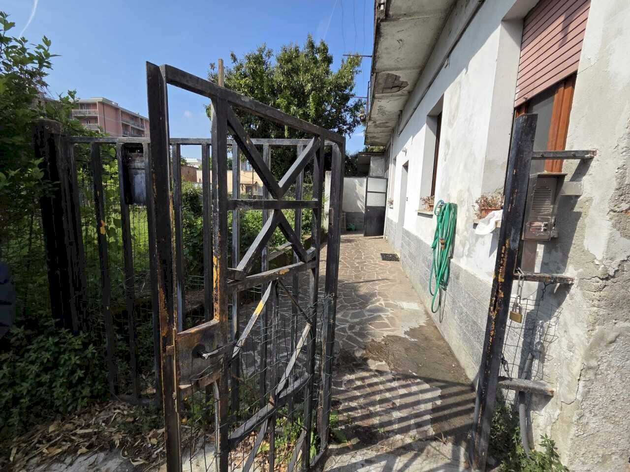 WhatsApp Image 2026-04-20 at 17.21.46 (1).jpeg - Villa Trifamiliare Via Col di Lana 24, Monza (zona Triante) - foto 3