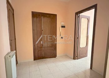 25.jpg - Appartamento Adrano - foto 16
