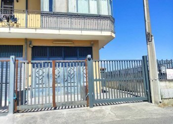 WhatsApp Image 2025-07-10 at 08.17.19 (1).jpeg - Warehouse Via Cesare Terranova 13, Belpasso - photo 2