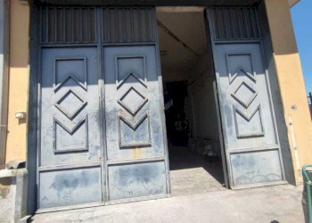 WhatsApp Image 2025-07-10 at 08.17.19 (3).jpeg - Warehouse Via Cesare Terranova 13, Belpasso - photo 4