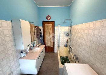 Three-room apartment Via Primavera, Trecate - photo 16