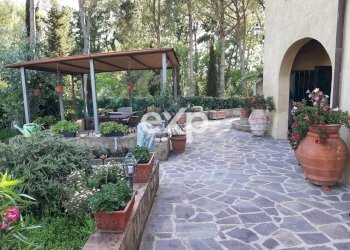 questa immagine rappresenta l’immobile in condizioni precedenti al fine di evidenziarne le potenzialità. - Casale Via Pantane, Fauglia - photo 62