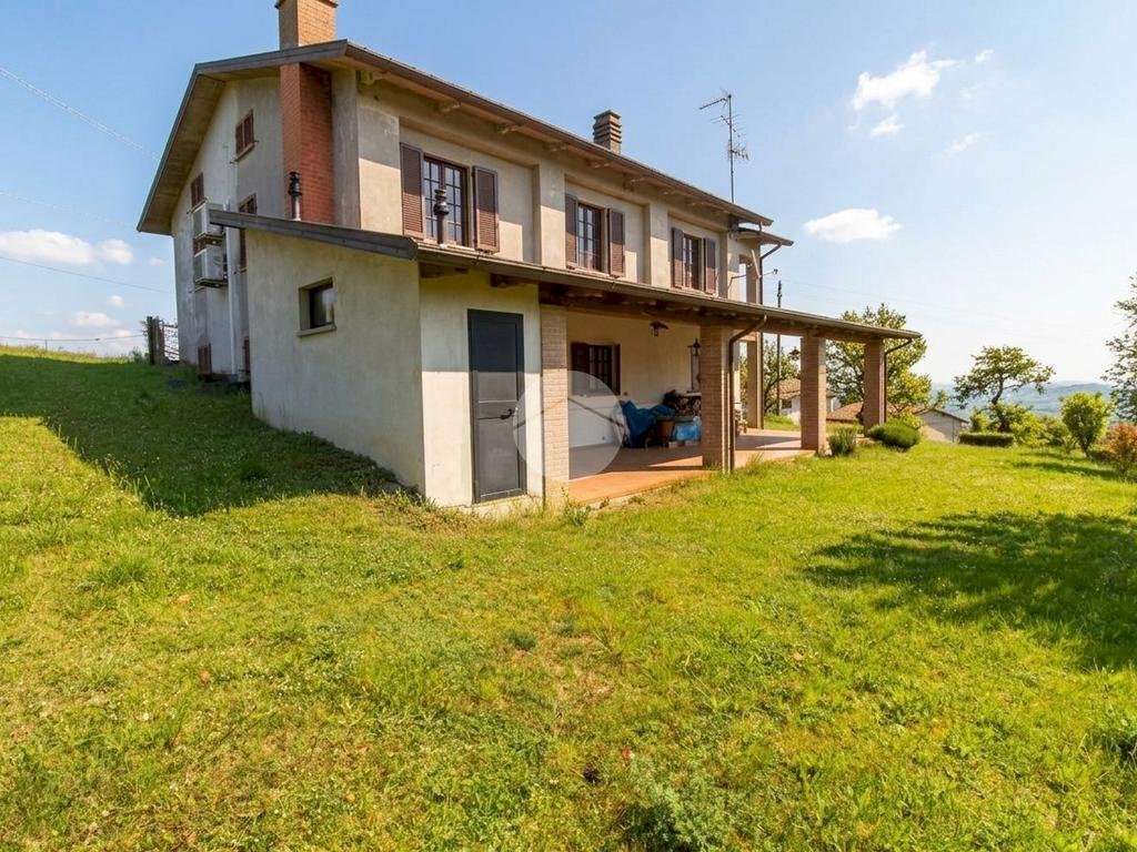 Casa indipendente Str. della Val Bardea, Tizzano Val Parma - foto 1
