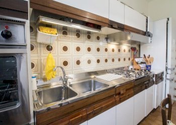 Casa indipendente Str. della Val Bardea, Tizzano Val Parma - foto 17