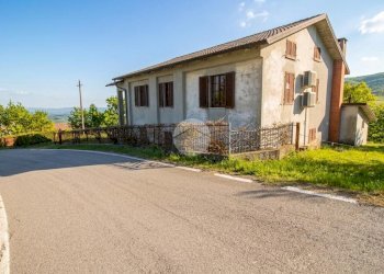 Casa indipendente Str. della Val Bardea, Tizzano Val Parma - foto 33