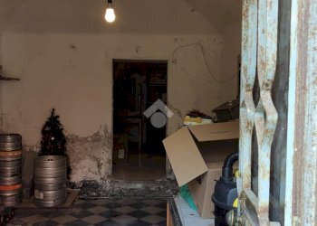 Negozio via isorelle, Savignone - foto 12