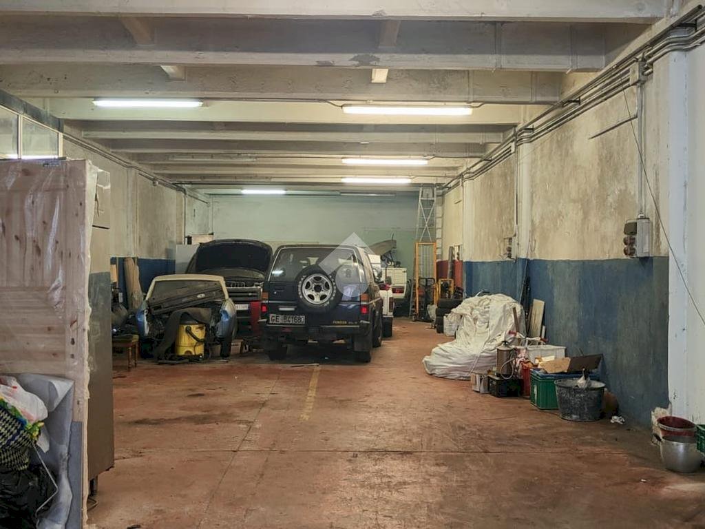 Warehouse via vecchia filanda, Savignone - photo 1
