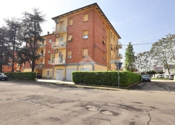 Trilocale Via Fratelli Cervi, Reggio nell'Emilia - foto 1