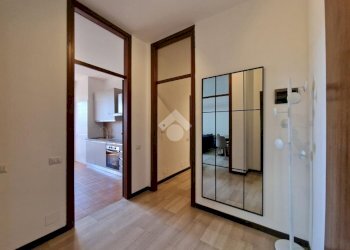 Three-room apartment Via Teobaldo ciconi, Milano (neighborhood Inganni) - photo 5