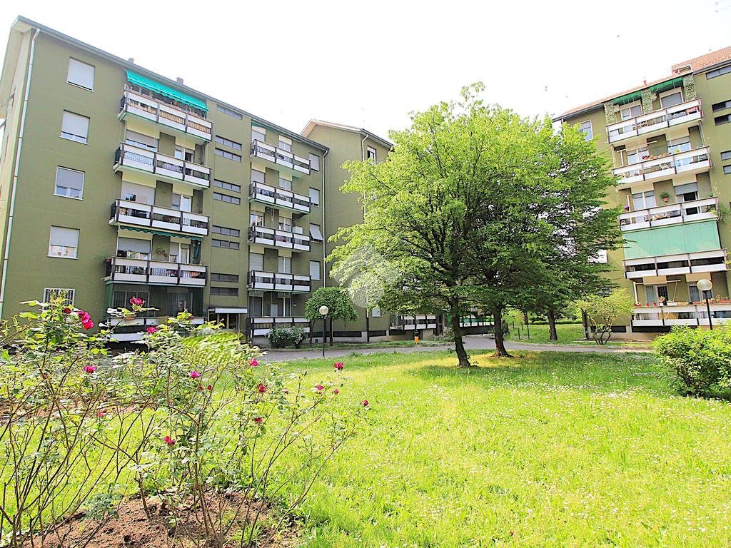 Trilocale Via Concilio Vaticano II, Milano (zona Quarto Oggiaro) - foto 1