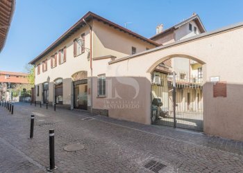 Commercial Activity VIA BORREOMEO, 4A, Vimercate - photo 2