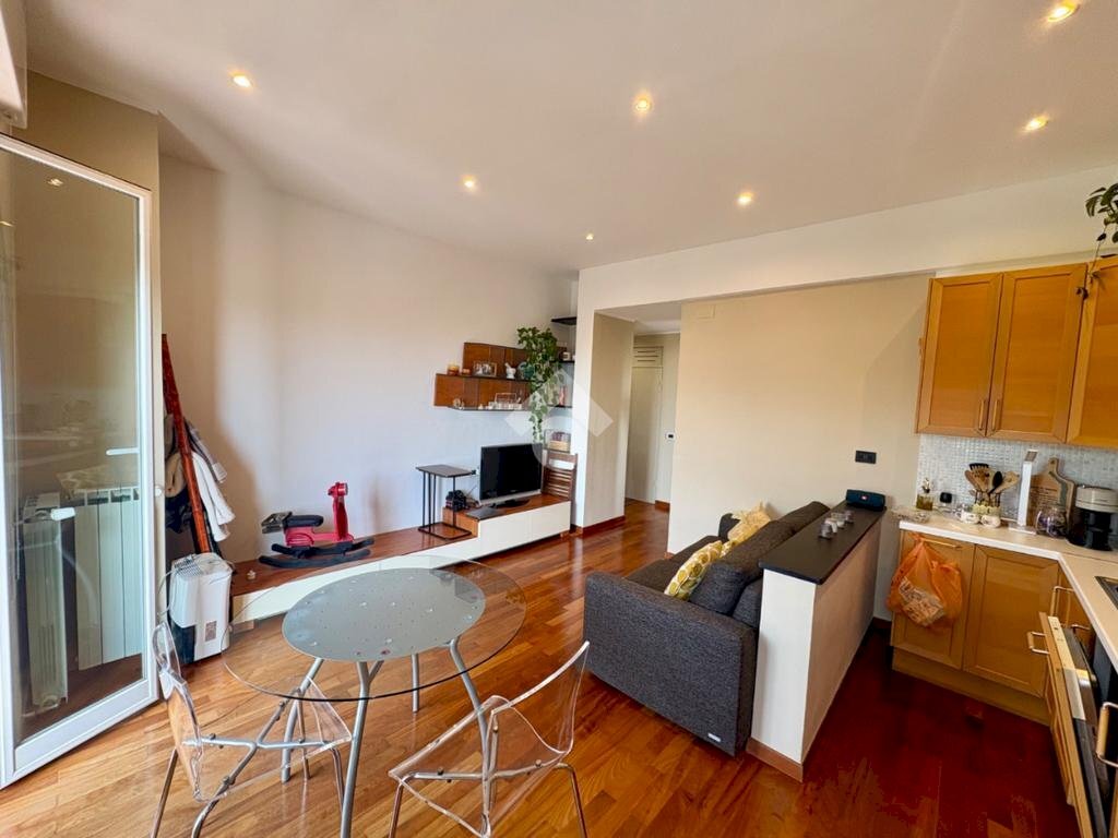 Quadrilocale Via dei sessanta, Genova (zona Cornigliano) - foto 3