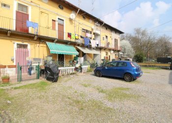 Two-room apartment Via Grazia Deledda, Rho - photo 1