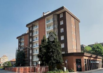 Three-room apartment Via Giuseppe Mazzini, Opera - photo 14