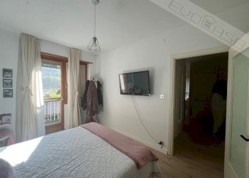 Three-room apartment Viale Della Pineta , Perosa Argentina - photo 12