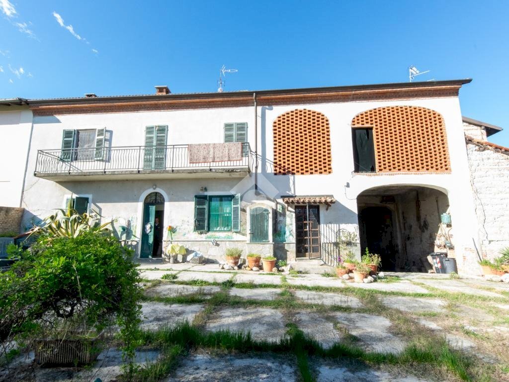 Casa indipendente Via Serra, Camino - foto 2