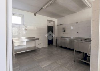 Attività Commerciale Via Occimiano, Conzano - foto 12