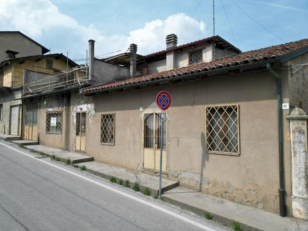 Casa semi indipendente Via Villafalletto, Busca - foto 1