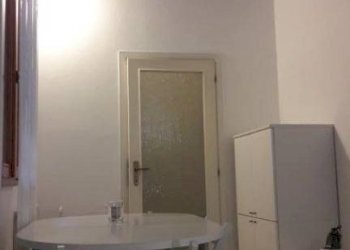 Two-room apartment Bologna - photo 2