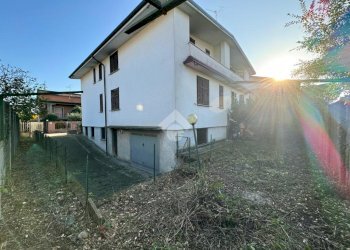 Porzione di casa Via Leonardo Da Vinci, Rescaldina - foto 6