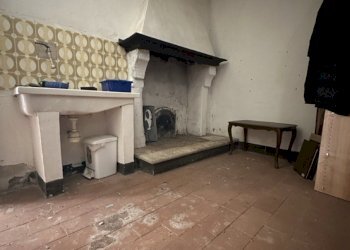 Cantina / Solaio Pitigliano - foto 1