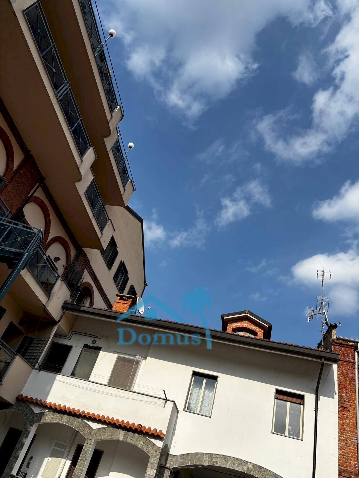 Two-room apartment Via Molino Colombini, 30, Pinerolo - photo 1