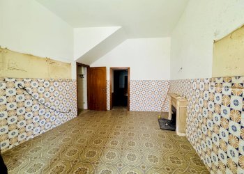 Foto 2 - Casa semi indipendente VIA CAPPUCCINI
 
30, Gesualdo - foto 2