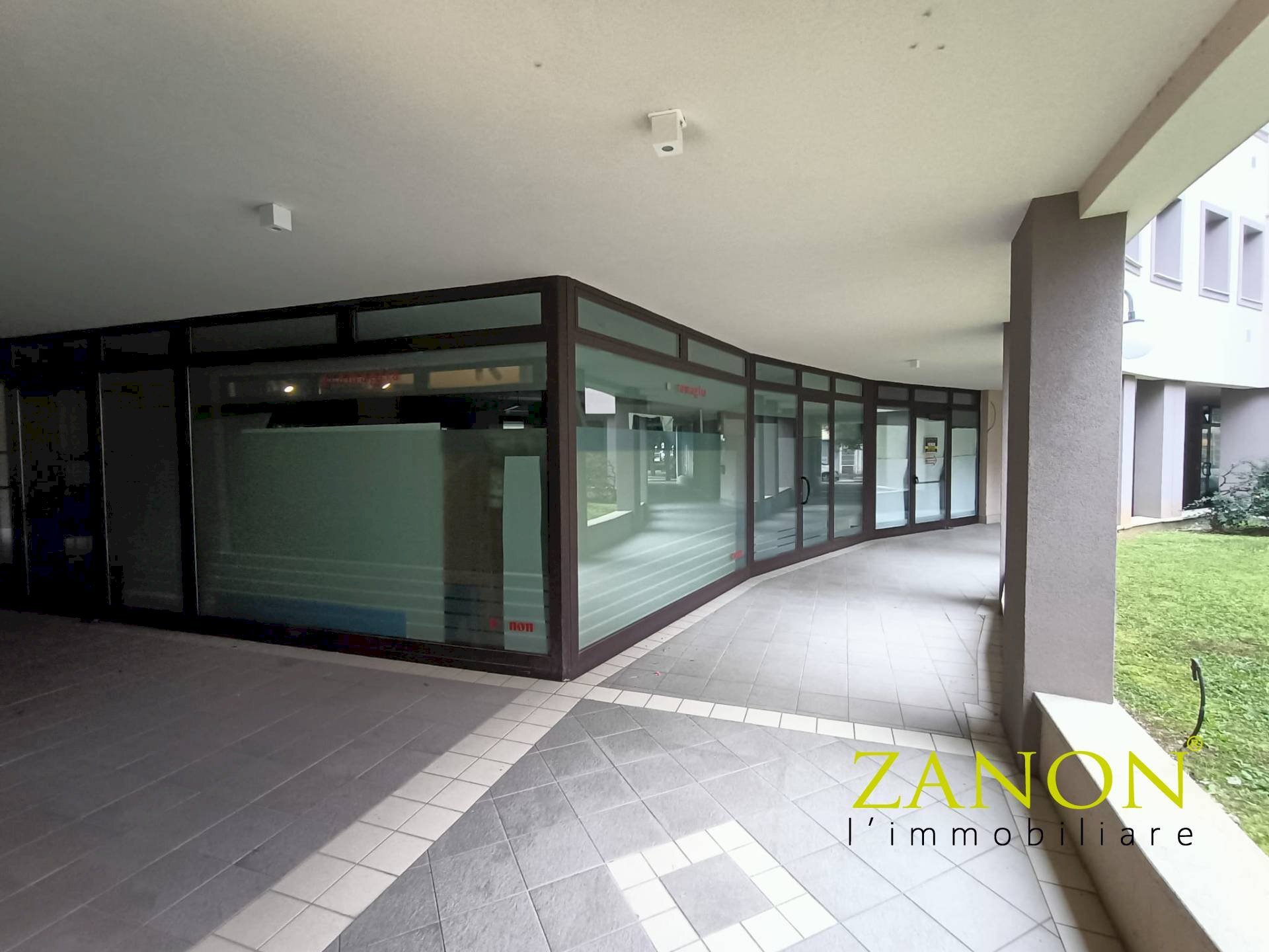 Foto 3 - Commercial Premises Via Codelli, Gorizia - photo 3