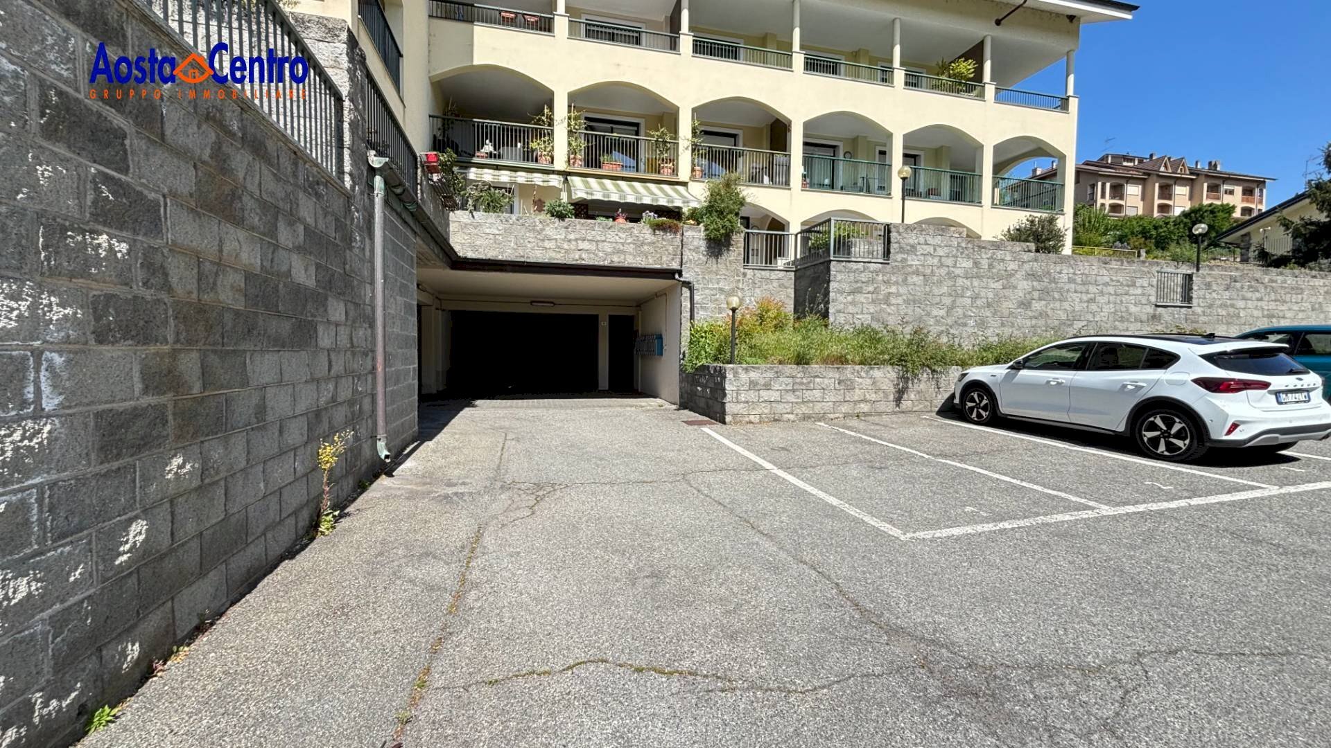 Foto 2 - Box via Des Signeurs de Quart
 
5, Aosta - foto 2