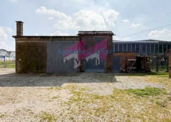 Foto 6 - Casa indipendente Via Colombano
 
2121, Castelnovo Bariano - foto 6