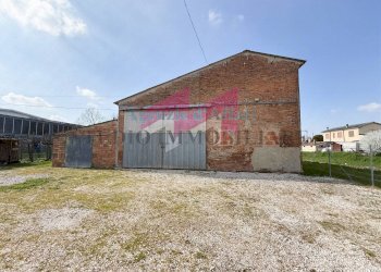 Foto 7 - Casa indipendente Via Colombano
 
2121, Castelnovo Bariano - foto 7