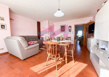 Foto 2 - Villa a Schiera Via Dante Alighieri
 
27, Castelmassa - foto 2