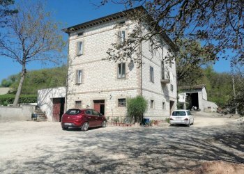 Foto 4 - Rustic localita'  casacolonna
 
1, Sassoferrato - photo 4