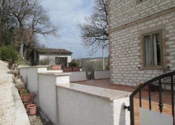 Foto 5 - Rustic localita'  casacolonna
 
1, Sassoferrato - photo 5