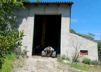 Foto 31 - Rustico localita'  casacolonna
 
1, Sassoferrato - foto 31