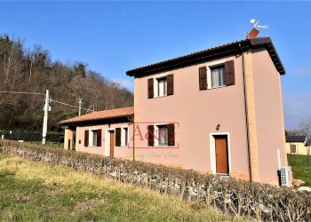 Foto 4 - Rustico Contrada Morico
 
73, San Ginesio - foto 4