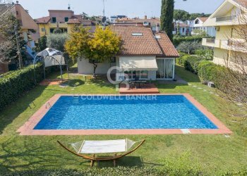 Foto 1 - Villa Via Rossini
 
5, Coriano - photo 1