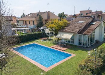 Foto 2 - Villa Via Rossini
 
5, Coriano - photo 2