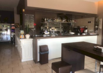 Foto 6 - Bar Tavola Calda - Fredda via fermi
 
1, Sona - foto 6