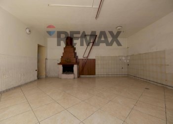 Stanza vuota - Independent house via Giacomo Matteotti
 
54, Casoria - photo 8