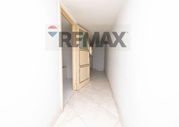 Hall / corridoio - Independent house via Giacomo Matteotti
 
54, Casoria - photo 11