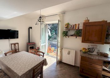 Trilocale Via Emilio Vecchia, Varazze - foto 16