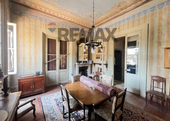 Sala da pranzo - Casa indipendente Via Valcuvia
 
9, Cittiglio - foto 9