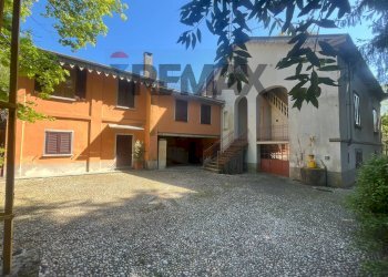 Casa all\'aperto - Casa indipendente Via Valcuvia
 
9, Cittiglio - foto 22