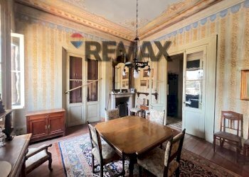 Sala da pranzo - Casa indipendente Via Valcuvia
 
39/41, Cittiglio - foto 6