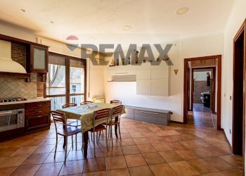 Cucina - Two-room apartment Via Molino della Resiga
 
6, Brenta - photo 1